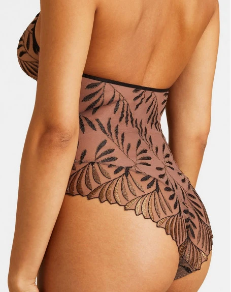 Body Aubade Sensory Illusion (Golden Leaves) 5 Body Aubade Sensory Illusion (Golden Leaves) – Image 3