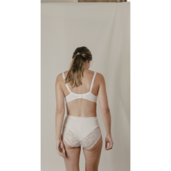 LeJaby Adage Culotte Haute Blanc 9 LeJaby Adage Culotte Haute Blanc -Soutien Gorge Soldes lejaby adage culotte haute blanc 2