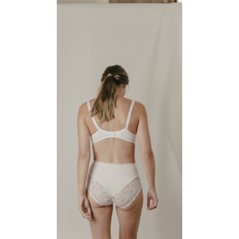 LeJaby Adage Culotte Haute Blanc 6 LeJaby Adage Culotte Haute Blanc – Image 4